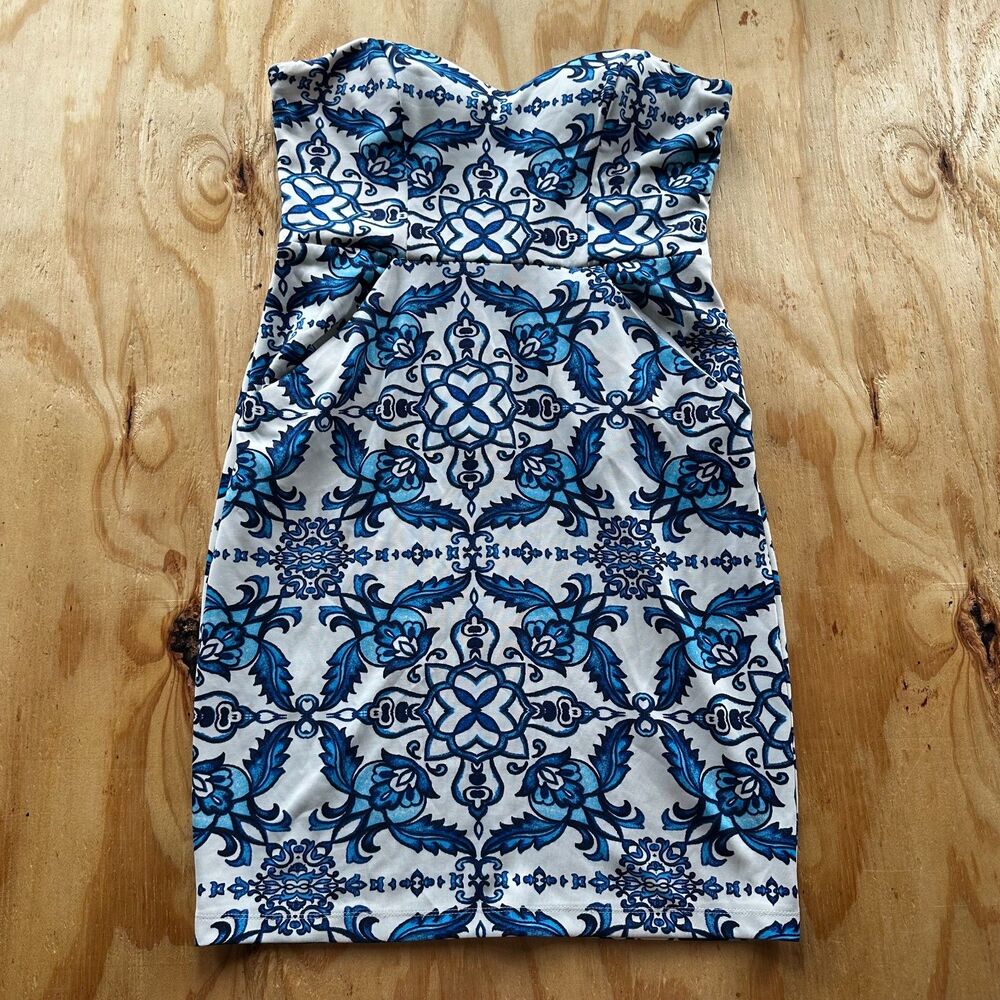 B. Darlin Blue Damask Strapless Dress - 15/16